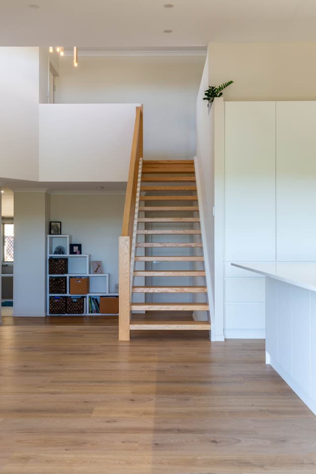Hillside Bushland Home - Photo 13