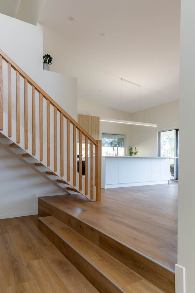 Hillside Bushland Home - Photo 16