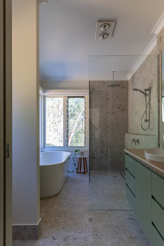 Hillside Bushland Home - Photo 19