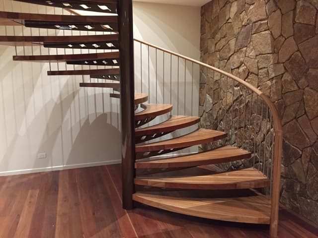 Stone & Timber Retreat - Photo 1